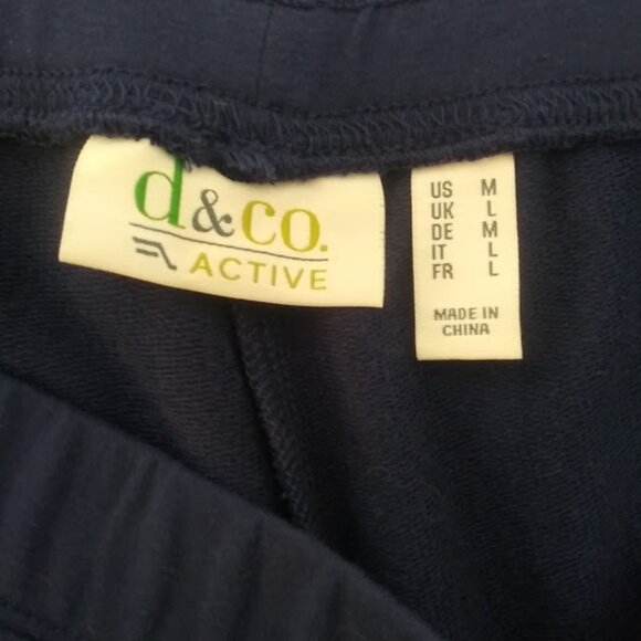 Denim&CO women's size M blue active pull on capris - Picture 13 of 14